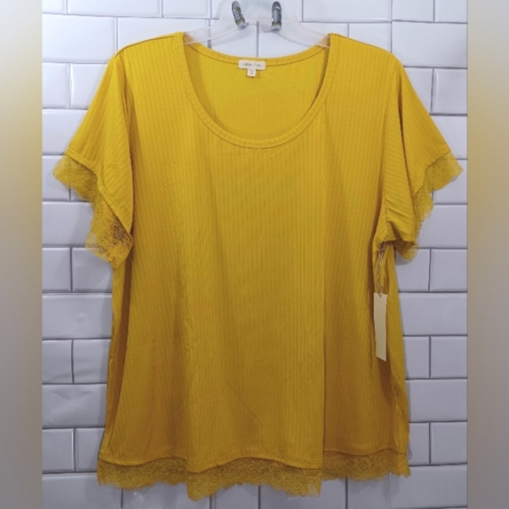 Paper Tee 3X Yellow Tee Tunic Top With Lace Trim
